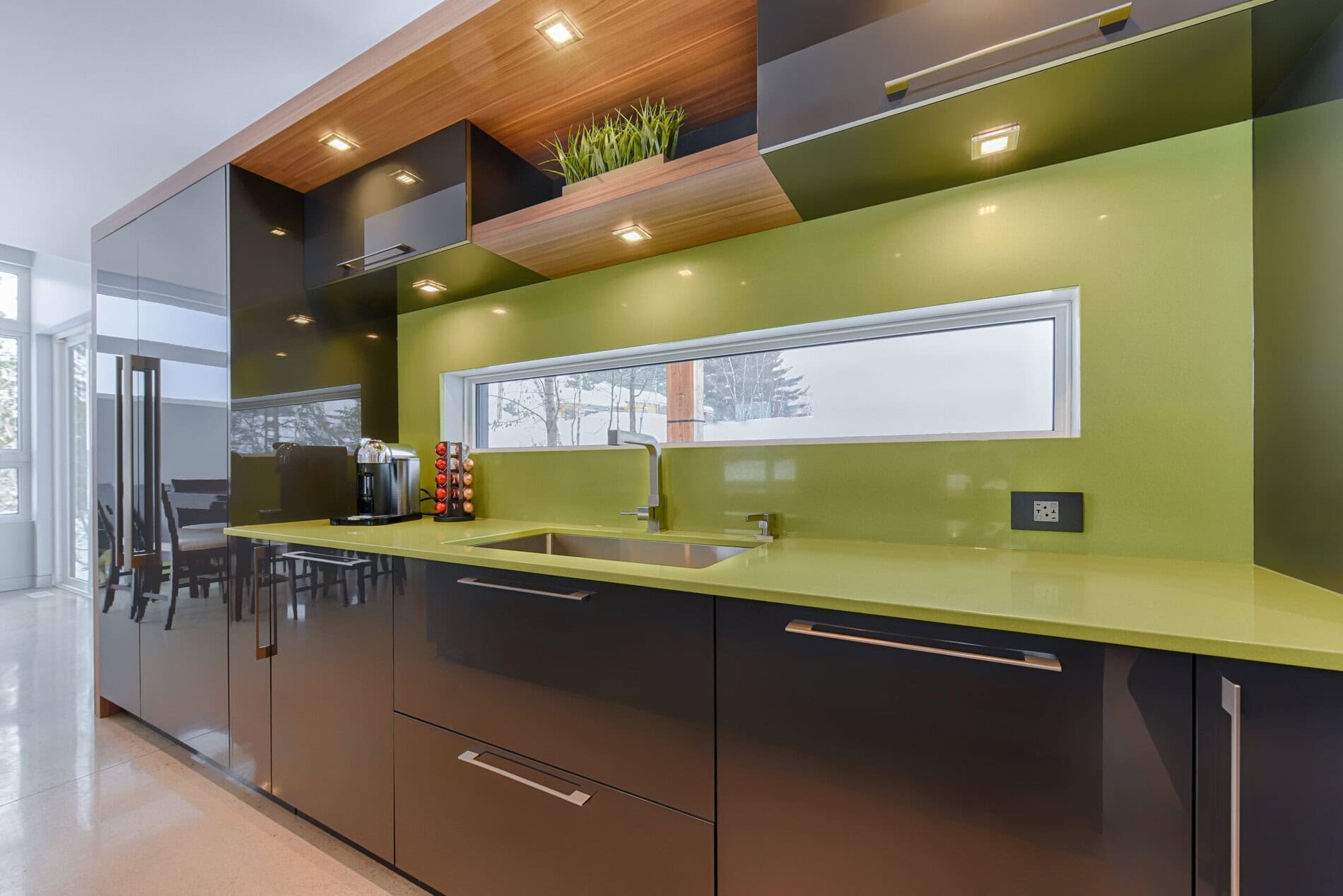 Kitchen glass